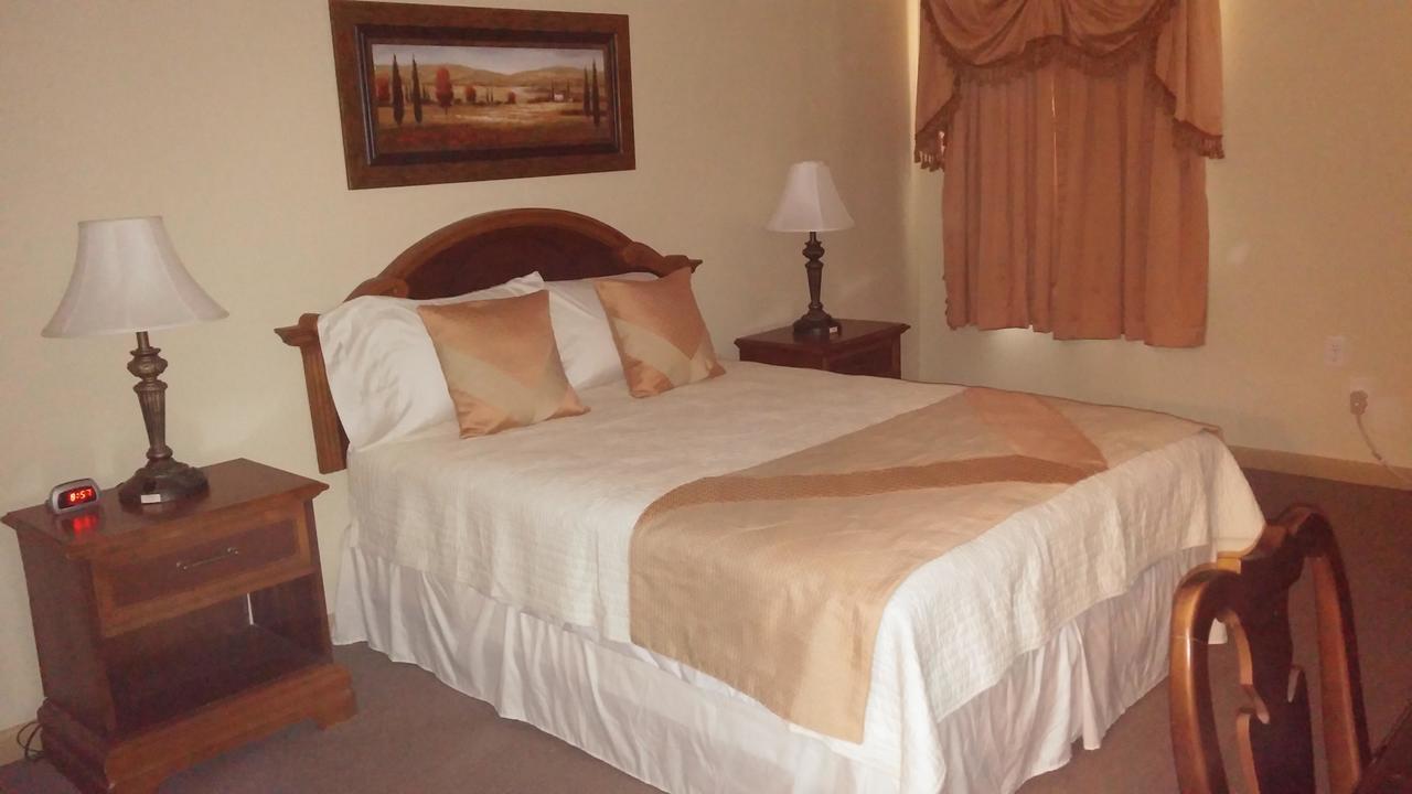 Kelinci Spa Bed & Breakfast Лонг-Бич Экстерьер фото